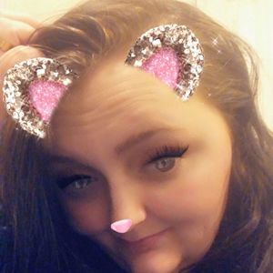 Meet your Posher, Suemarie